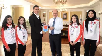 Curling'de Büyük Başarı