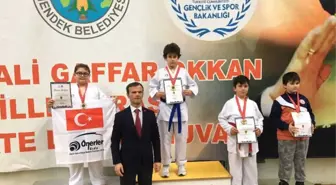 İhlas Koleji Sakarya'dan Üç Birincilik Çıkardı