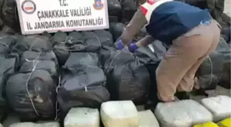 Çanakkale'de Deniz Kıyısında Bin 500 Kilogram Esrar Ele Geçirildi