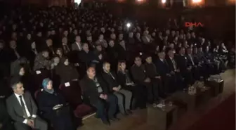 Çorum'da Şehit ve Gazi Ailelerine Devlet Övünç Madalyası ve Beratı Verildi