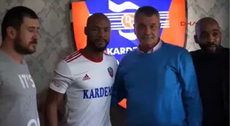 Kardemir Karabükspor, Leandrinho'yu Transfer Etti