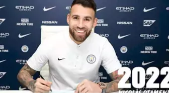 Manchester City, Otamendi'nin Sözleşmesini Uzattı