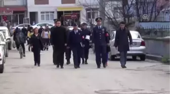 Teknisyen Kıdemli Astsubay Başçavuş Arlı'nın Annesine Acı Haber Verildi