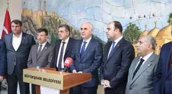 AK Parti Genel Başkan Yardımcısı Kaya'dan Çiftçi ve Ekibine Tam Not