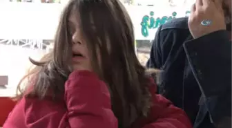 Down Sendromlu Kızı İçin Kitap Yazdı