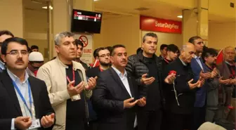 Şahinbey Belediyesi 147 Öğrenciyi Umreye Uğurladı