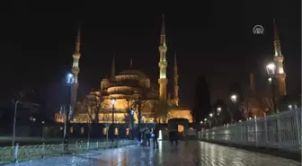 Sultanahmet Camisinde Mehmetçik'in Zaferi İçin Dua