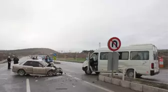 Güncelleme - Kütahya'da Trafik Kazası: 1 Ölü, 3 Yaralı