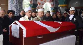 Şehit Tedaş Çalışanı Toprağa Verildi