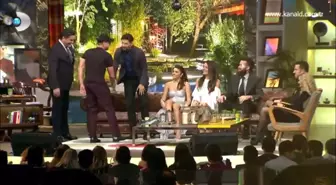 Van Damme, Beyaz Show'da Tanıştığı Tolgahan Sayışman'a Teklif Götürdü