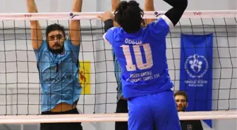 Voleybol: Efeler Ligi