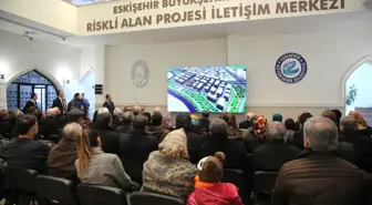 Gündoğdu'daki Değişim Halka Anlatılıyor