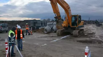 Muradiye Kampüs Yolu'nda Çalışmalar Devam Ediyor