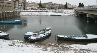 Beyşehir Gölü'nde Avlanmaya Kar Molası