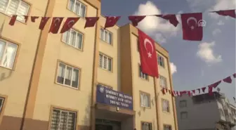 Adalet Bakanı Gül, Şehit Jandarma Uzman Çavuş Özden'in Ailesine Taziye Ziyaretinde Bulundu