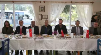 Başkan Tarhan, Stk Temsilcileriyle Buluştu