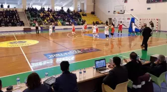 Türkiye Kadınlar Basketbol Ligi: Edremit Bld. Gürespor: 78 - İstanbulgücü: 60