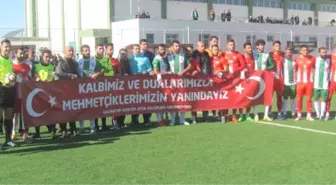 Bölgesel Amatör Lig'de Mehmetçiğe Pankartlı Destek