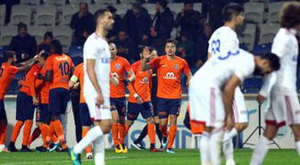 Medipol Başakşehir - Kardemir Karabükspor (Canlı)