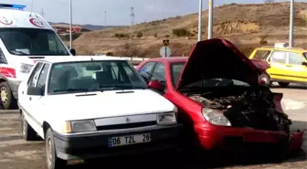 Sungurlu'da Trafik Kazası; 4 Yaralı