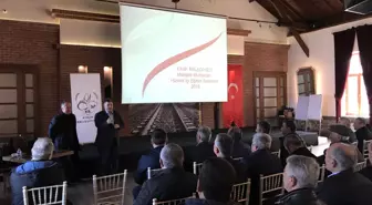 Kınık Belediyesi Muhtarlara Hizmet İçi Eğitim Semineri Verdi