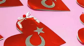 Mehmetçik Minik Öğrencileri Yanıtsız Bırakmadı