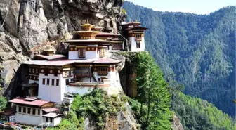 Yelda Baler: Terapi Niyetine Bhutan