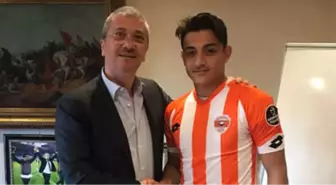 Adanaspor, Alpay Koçaklı ile Anlaştı!