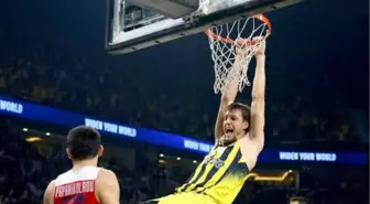 Euroleague'in Son Finalistleri Karşı Karşıya Geliyor