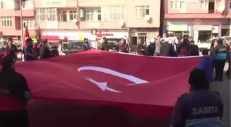 Gazilerden 'Bayrak Yürüyüşü'