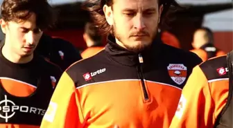 Mustafa Sevgi Adanaspor ile İlk İdmanına Çıktı