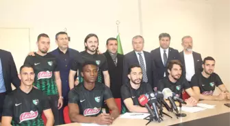 Denizlispor'da 8 Futbolcu İmza Attı