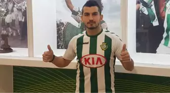 Vitoria Setubal, Galatasaray'dan Gelen Emrah Başsan'ı, Kurtarıcı Olarak Karşıladı