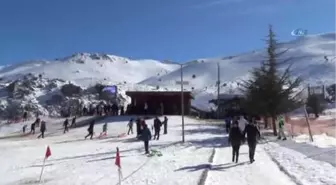 Davraz'da Göl Manzarası Eşliğinde Kayak Keyfi