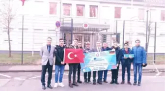 Eğitim Ataşeliğini Ziyaret Ettiler