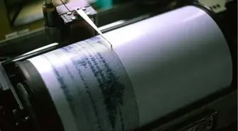 Emet'te Korkutan Deprem