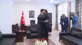 KKTC'de Yeni Başbakan Erhürman, Göreve Başladı