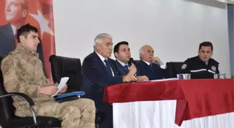 Reşadiye'de, Okul Güvenliği ve Halk Günü Toplantısı