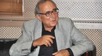 Şair Ataol Behramoğlu'na Anlamlı Akademi Üyeliği