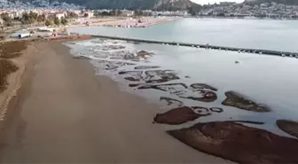 Süper Mavi Ay Tutulması Yunanistan'da Denizin Çekilmesine Neden Oldu