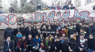 Trabzonspor'un Kaptanları Onur ve Uğur Taraftarlarla Buluştu