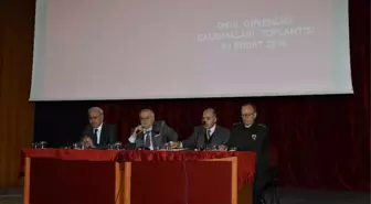 Vali Necati Şentürk: 'Okul Çevrelerinde Uyuşturucu Satılmasına Asla Müsade Etmeyeceğiz'