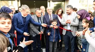 Zeytin Dalı Tablosu Yoğun İlgi Gördü