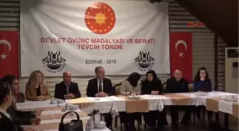 Edirne'de Şehit Ailesine ve 15 Temmuz Gazisine Devlet Övünç Madalyası Verildi