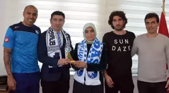 Milletvekili Taşkesenlioğlu'ndan Bb. Erzurumspor Kulübüne Ziyaret