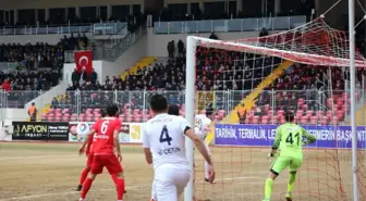 Afjet Afyonspor Sivas Belediyespor'u 4-0 Mağlup Etti