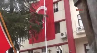 Aydınlılar Atatürk'ü 87. Kez Karşıladı