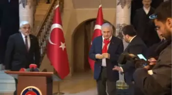 Başbakan Binali Yıldırım: 'Esnafımız Sigorta Vergi Kredi Gibi Taahhütlerini Yerine Getirmekte...