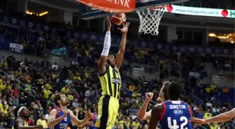 Fenerbahçe Doğuş: 100 - Anadolu Efes: 74