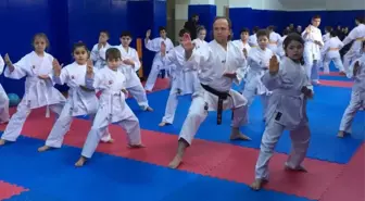 Bozüyük'te Karate Terfi Heyecanı Yaşandı